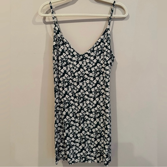 Reformation Ventura mini Dress in Cilantro Print - Picture 1 of 4